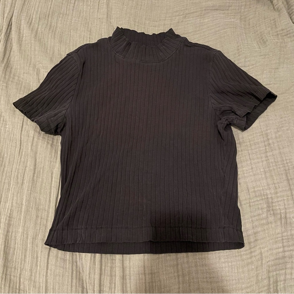 black short sleeve mock neck top